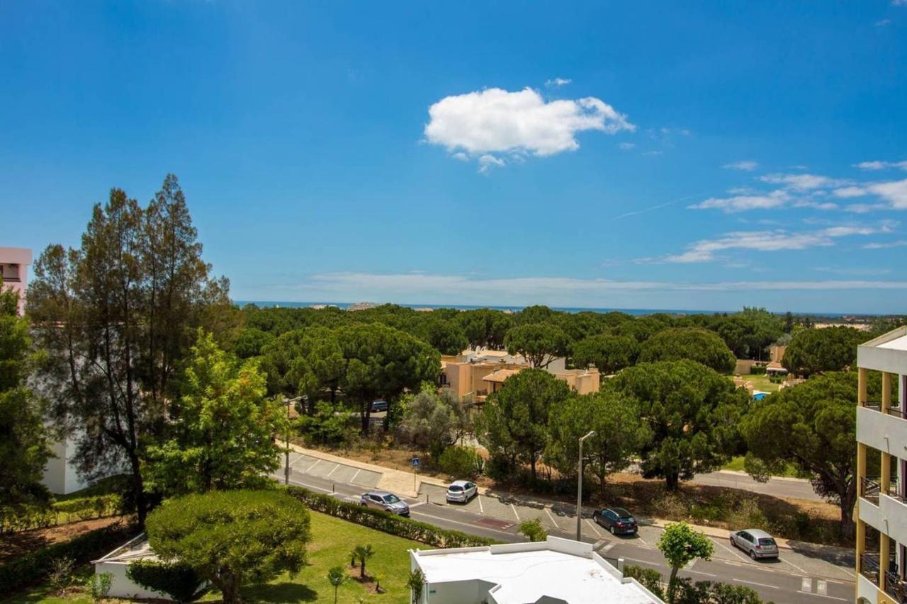 Modern Top Floor Apartment 60M2 - Balcony With Pool & Sea View - Vilamoura Zewnętrze zdjęcie